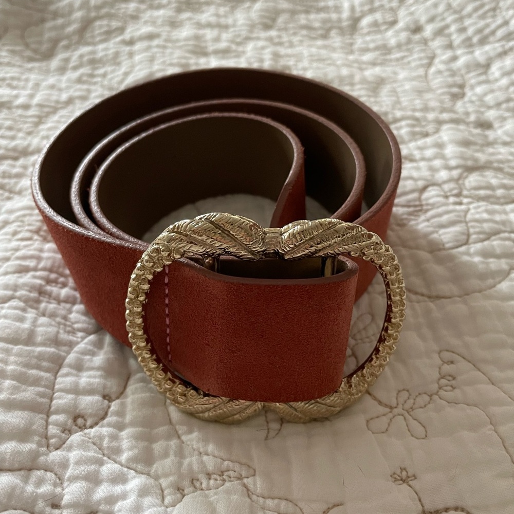 Sezane Coral Belt with Gold Buckle - Picture 2 of 6